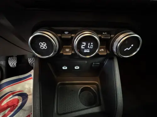 Dacia Duster Blue dCi 115 4x4 Prestige - Photo 22