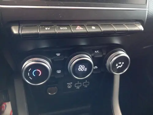 Renault Clio Clio E-Tech hybride 145 Equilibre - Photo 21