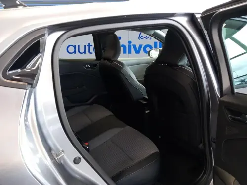 Renault Clio Clio TCe 90 Techno - Photo 17