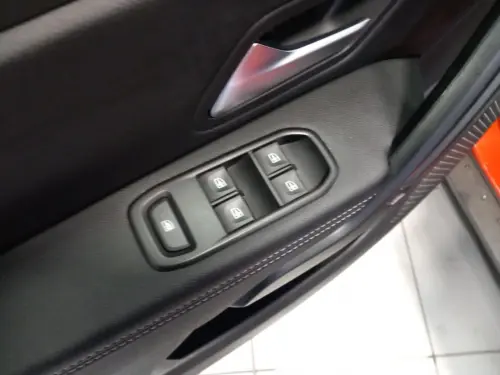 Dacia Duster ECO-G 100 4x2 Prestige + - Photo 10