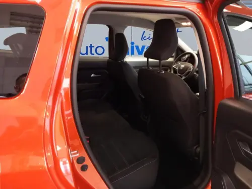 Dacia Duster ECO-G 100 4x2 Prestige + - Photo 17