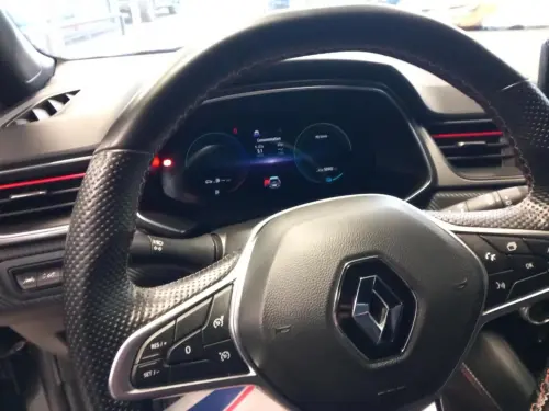 Renault Captur E-Tech 145 - 21 R.S. Line - Photo 13