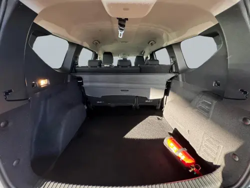 Dacia Jogger Hybrid 140 5 places GSR2 Extreme - Photo 18