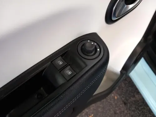 Renault Twingo E-Tech Twingo III E-Tech Techno - Photo 10