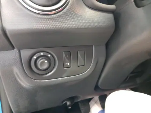 Dacia Sandero ECO-G 100 15 ans - Photo 20