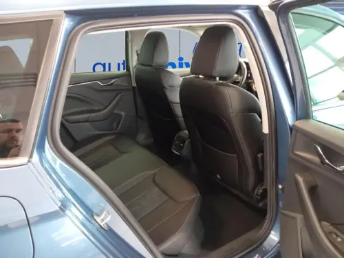 Skoda Kamiq 1.6 TDI 116 ch DSG7 Style - Photo 17