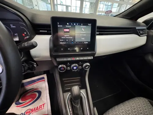 Renault Clio Clio E-Tech 140 - 21N Limited - Photo 14