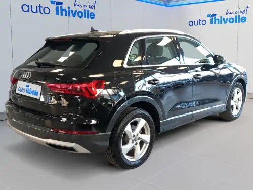 Audi Q3 35 TFSI 150 ch S tronic 7 Design Luxe - Photo 5