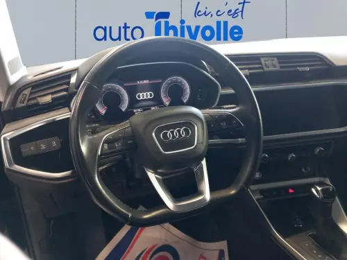 Audi Q3 35 TFSI 150 ch S tronic 7 Design Luxe - Photo 12