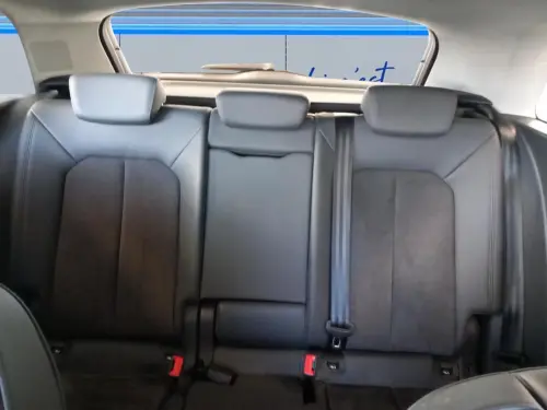 Audi Q3 35 TFSI 150 ch S tronic 7 Design Luxe - Photo 15