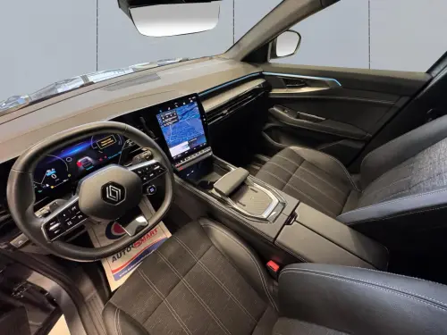 Renault Austral E-Tech hybrid 200 Techno - Photo 11