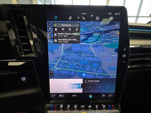 Renault Austral E-Tech hybrid 200 Techno - Photo 20