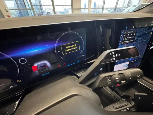 Renault Austral E-Tech hybrid 200 Techno - Photo 23