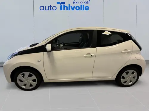 Toyota Aygo 1.0 VVT-i x - Photo 1