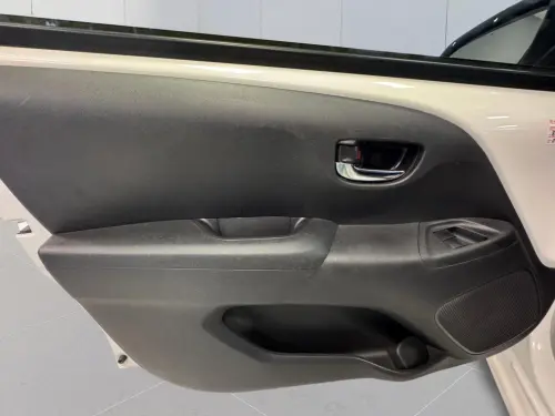 Toyota Aygo 1.0 VVT-i x - Photo 10