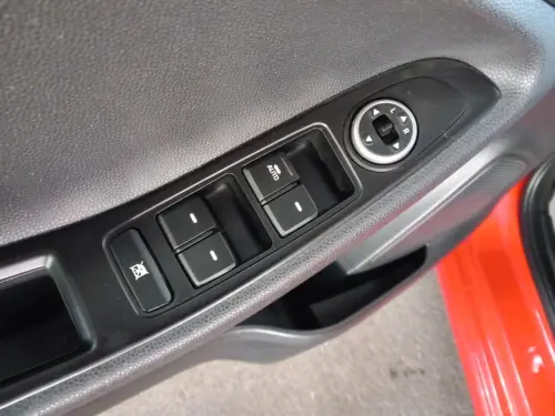 Hyundai i20 1.0 T-GDi 100 Edition #Style - Photo 10