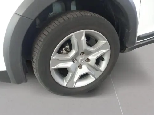 Dacia Sandero TCE 90 E6 STEPWAY PRESTIGE - Photo 8