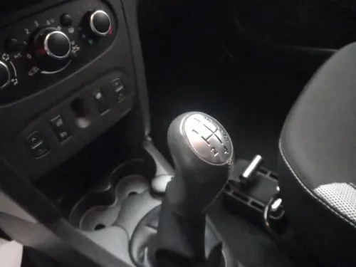 Dacia Sandero TCE 90 E6 STEPWAY PRESTIGE - Photo 14