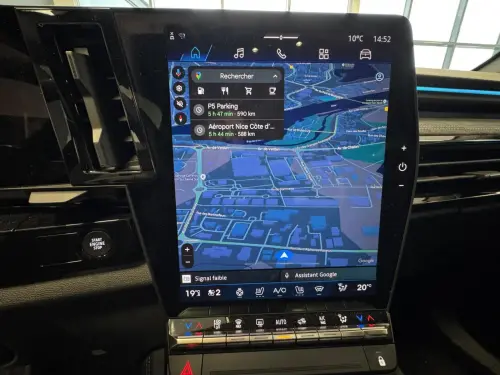 Renault Austral E-Tech full hybrid 200 GSR2 Iconic esprit Alpine - Photo 20