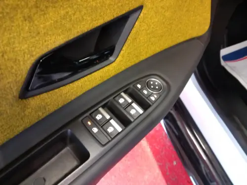 Renault Renault 5 Renault 5 E-Tech Electrique 150 ch autonomie confort Iconic cinq - Photo 3