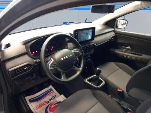 Dacia Jogger ECO-G 100 7 places GSR2 Extreme - Photo 11
