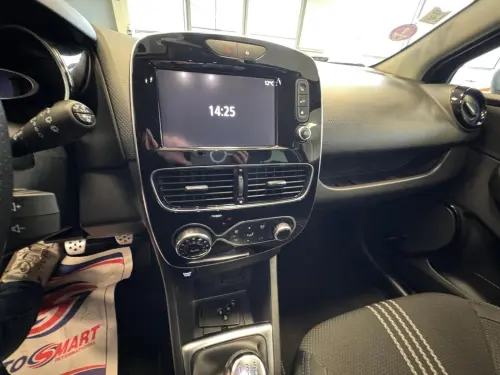 Renault Clio Clio TCe 90 Intens - Photo 14