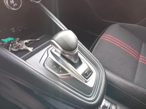 Renault Captur E-Tech 145 - 21 R.S. Line - Photo 14