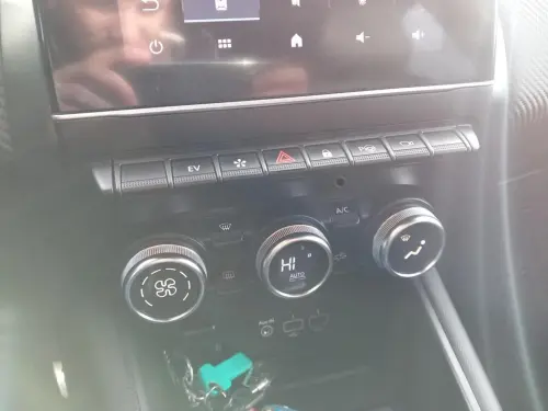 Renault Captur E-Tech 145 - 21 R.S. Line - Photo 21