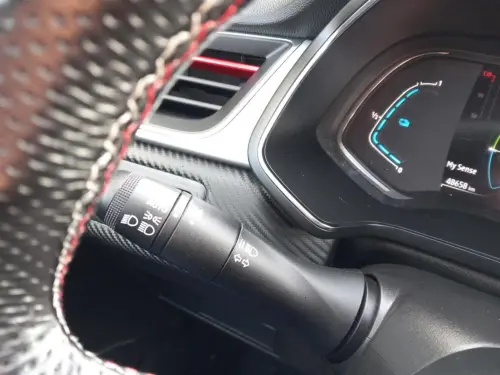 Renault Captur E-Tech 145 - 21 R.S. Line - Photo 24