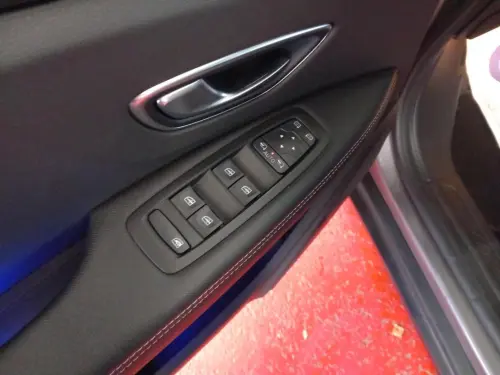 Renault Scenic Scenic TCe 140 Energy EDC Intens - Photo 10