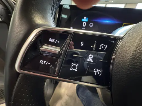 Renault Austral E-Tech hybrid 200 Iconic - Photo 24