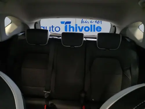 Renault Captur E-Tech Plug-in 160 Intens - Photo 15