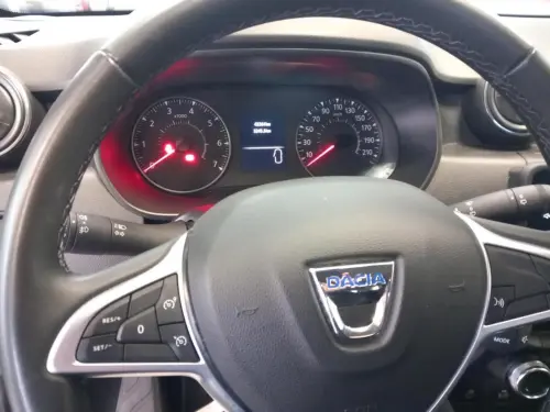 Dacia Duster TCe 150 FAP 4x2 EDC Prestige - Photo 13