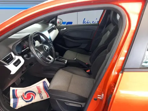 Renault Clio Clio E-Tech 140 - 21N Limited - Photo 9