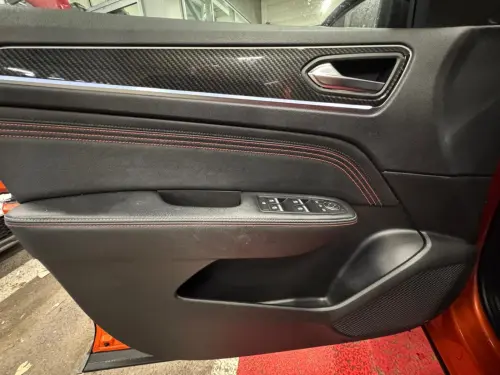 Renault Arkana E-Tech 145 R.S. Line - Photo 10