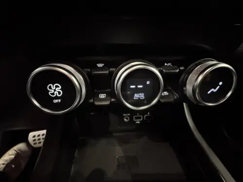 Renault Arkana E-Tech 145 R.S. Line - Photo 22