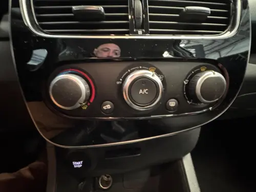 Renault Clio Clio TCe 90 - 19 Génération - Photo 20