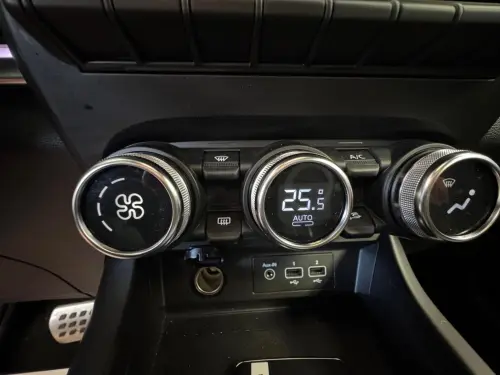 Renault Arkana E-Tech 145 R.S. Line - Photo 22