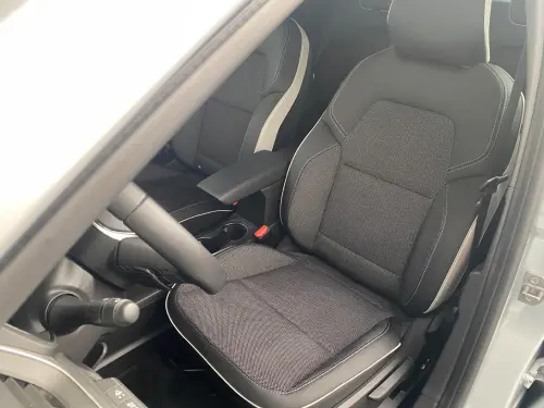 Renault Captur mild hybrid 160 EDC Techno - Photo 12