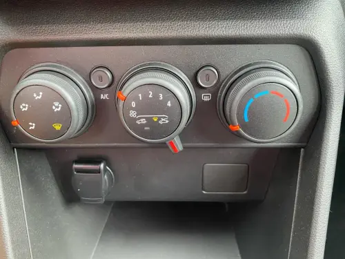 Dacia Sandero ECO-G 100 - 22 Confort - Photo 21