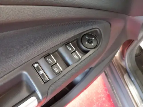 Ford C-Max 1.0 EcoBoost 125 S&S Titanium - Photo 10