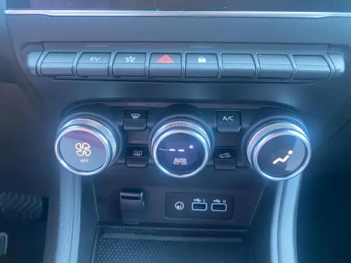 Renault Captur E-Tech full hybrid 145 Techno - Photo 21