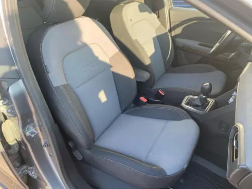 Dacia Jogger Hybrid 140 7 places GSR2 Extreme + - Photo 16