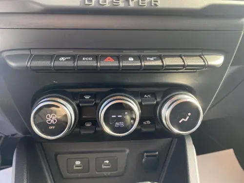 Dacia Duster TCe 150 FAP 4x2 EDC Prestige - Photo 21