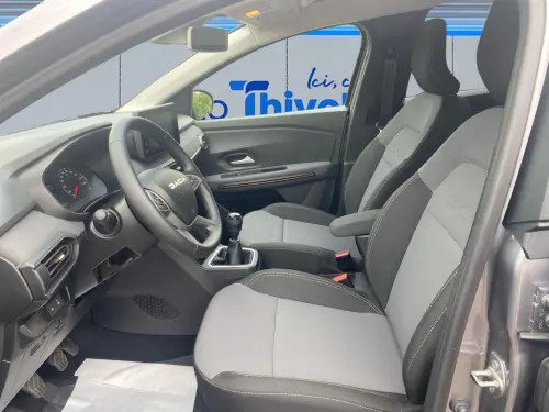 Dacia Jogger ECO-G 100 7 places GSR2 Extreme + - Photo 9