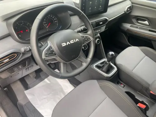Dacia Jogger ECO-G 100 7 places GSR2 Extreme + - Photo 11