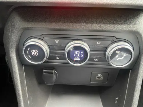 Dacia Sandero TCe 90 - 22 Stepway Confort - Photo 23