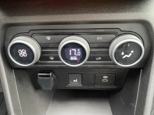 Dacia Sandero ECO-G 100 GSR2 Stepway Extreme - Photo 22