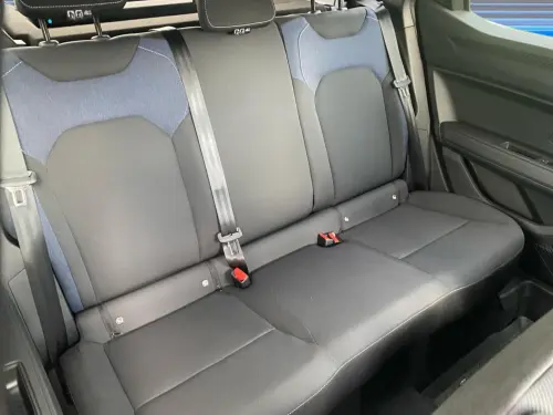 Dacia Duster Hybrid 140 Journey - Photo 17