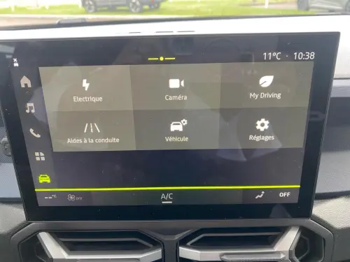 Dacia Duster Hybrid 140 Journey - Photo 23